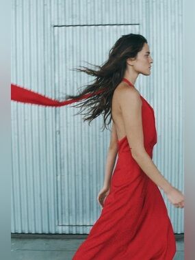 NWT ZARA RED SATIN EFFECT JACQUARD MIDI DRESS